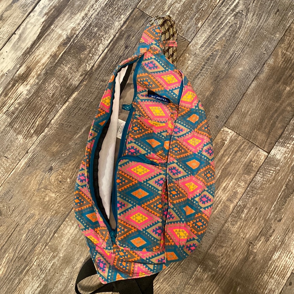 NWOT Kavu backpack